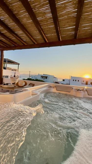 Naxos Studios Marias Residence