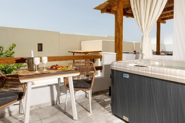 Naxos Studios Marias Residence