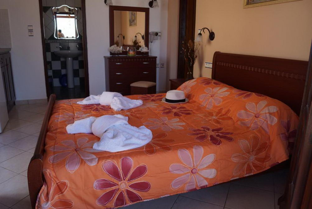 Naxos Studios Marias Residence