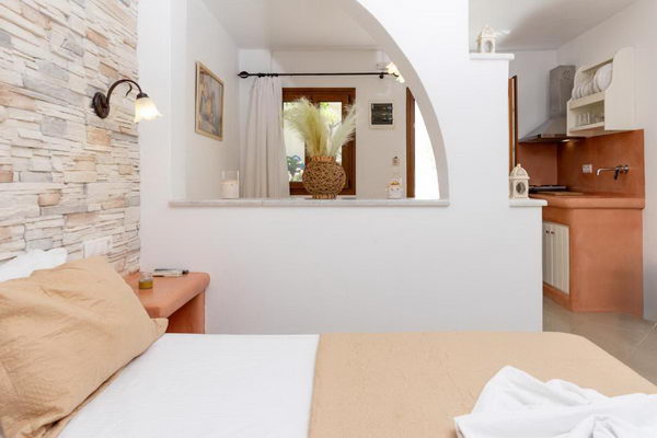 Naxos Studios Marias Residence
