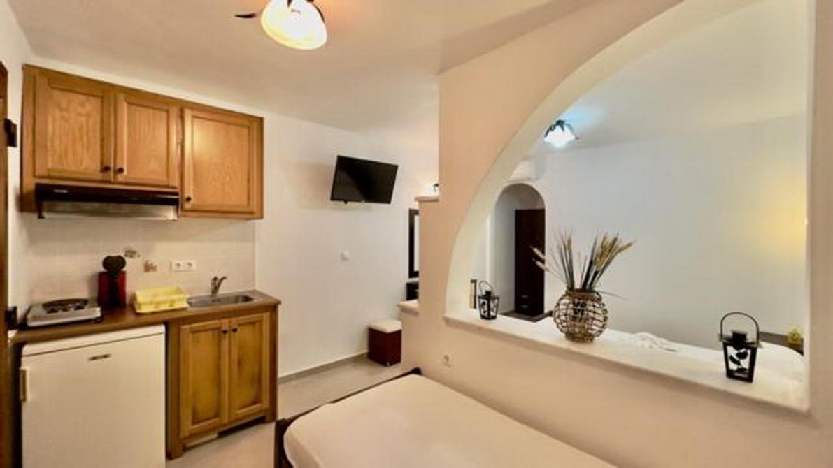 Naxos Studios Marias Residence