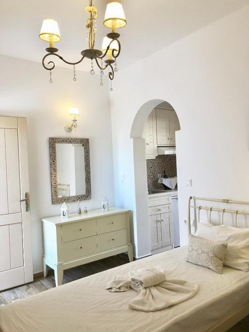 Naxos Studios Marias Residence