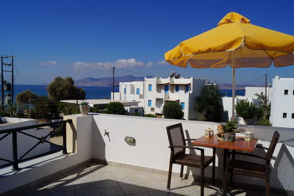 Naxos Studios Marias Residence